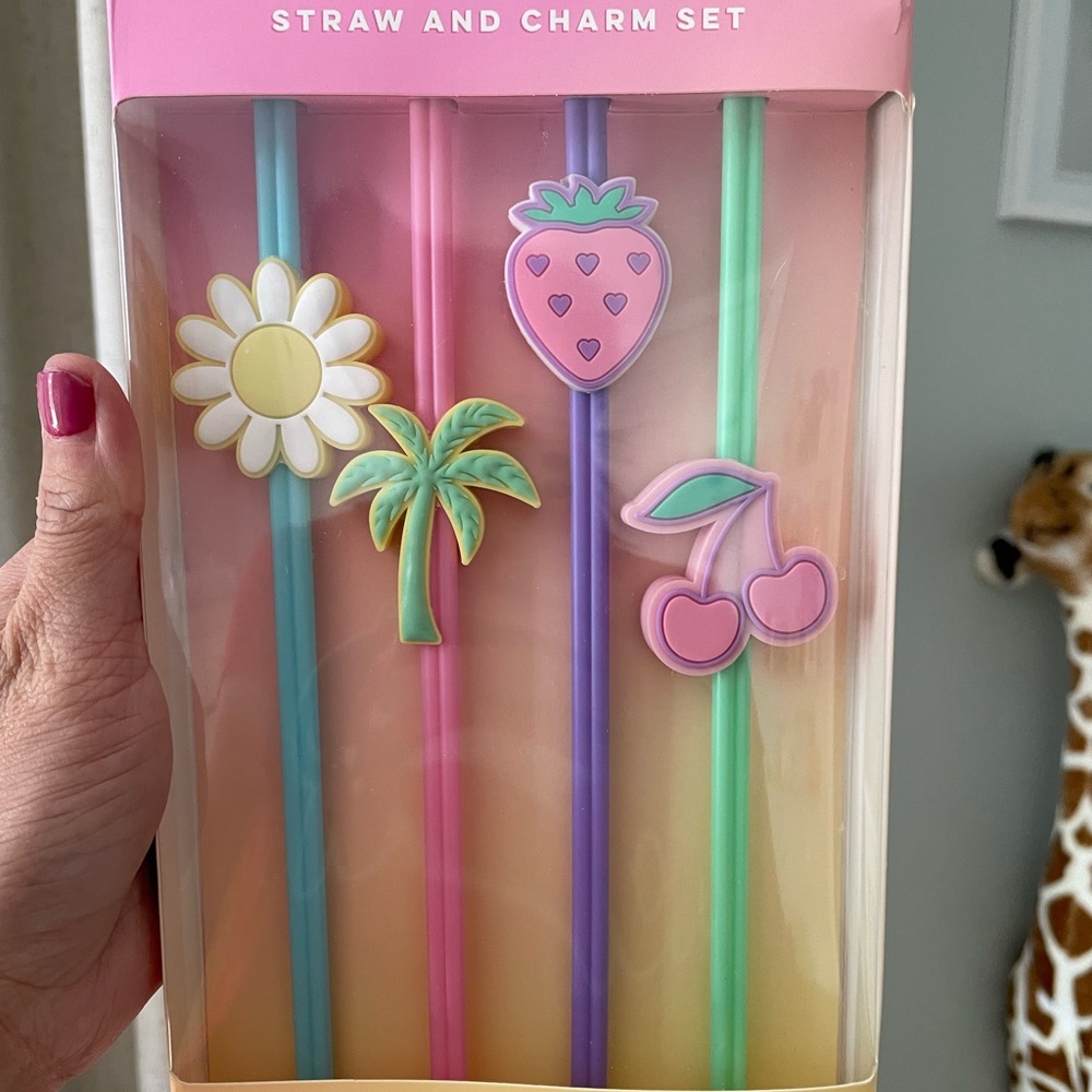 Stony clover lane target straws